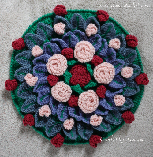 napperon au crochet roses